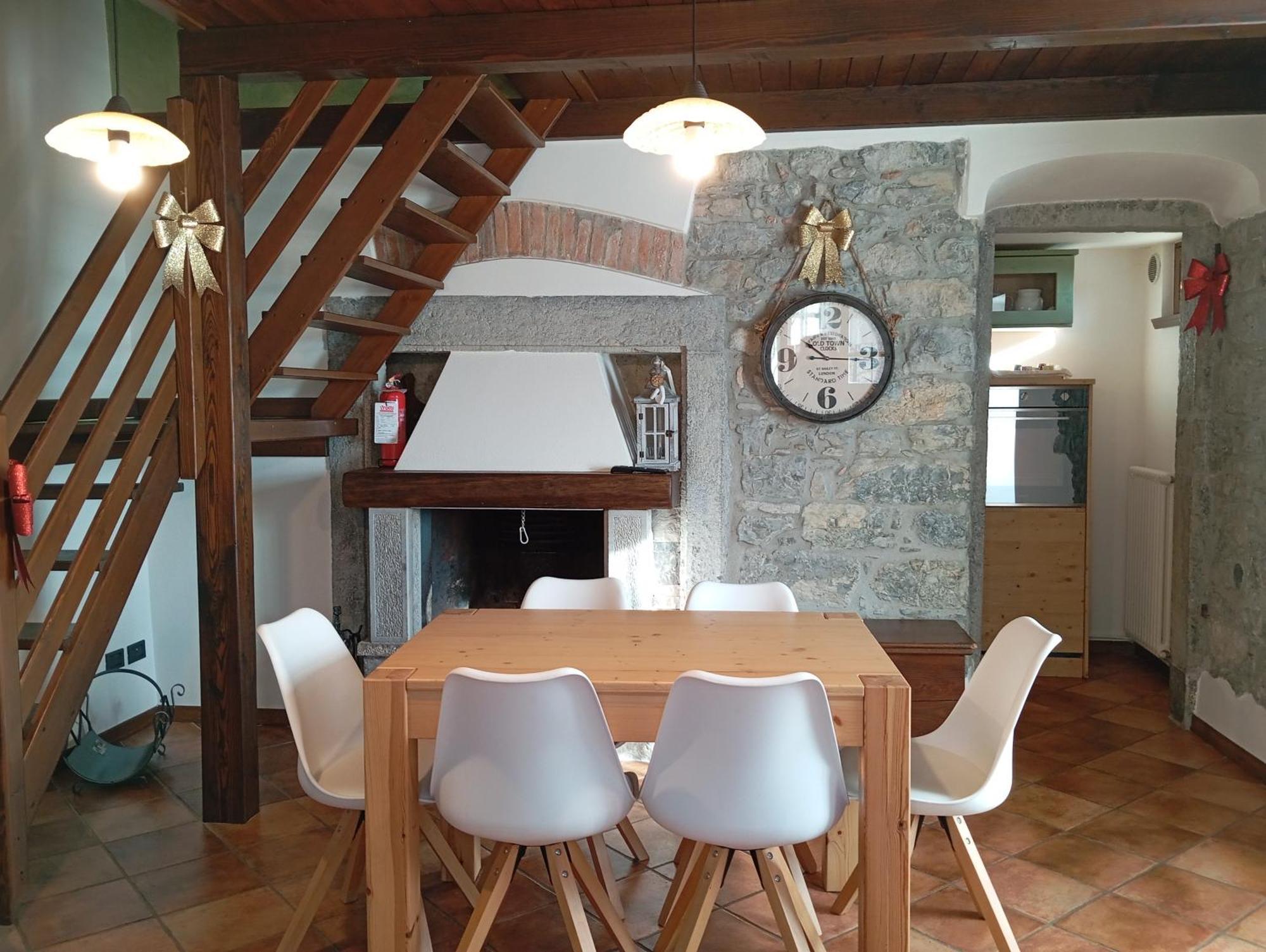 Ca' Baetti L'Antico Borgo Bed & Breakfast Roncola Dış mekan fotoğraf