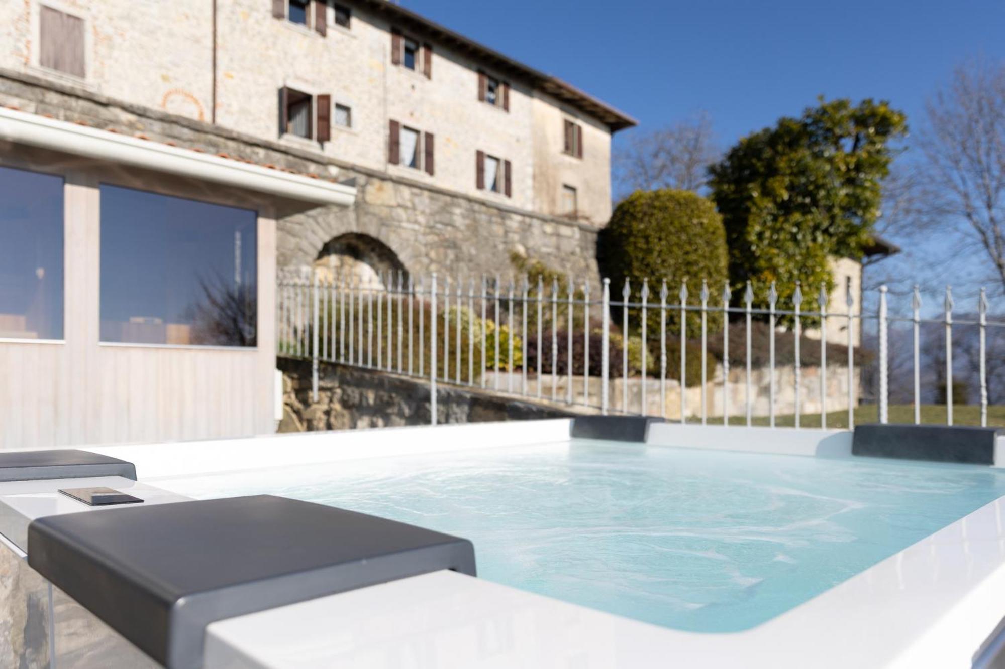 Ca' Baetti L'Antico Borgo Bed & Breakfast Roncola Dış mekan fotoğraf