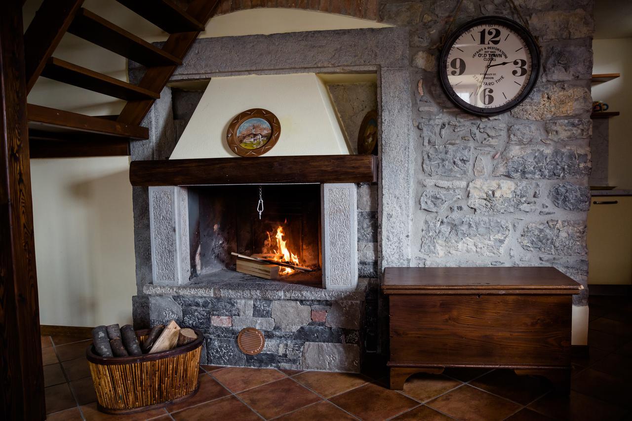 Ca' Baetti L'Antico Borgo Bed & Breakfast Roncola Dış mekan fotoğraf
